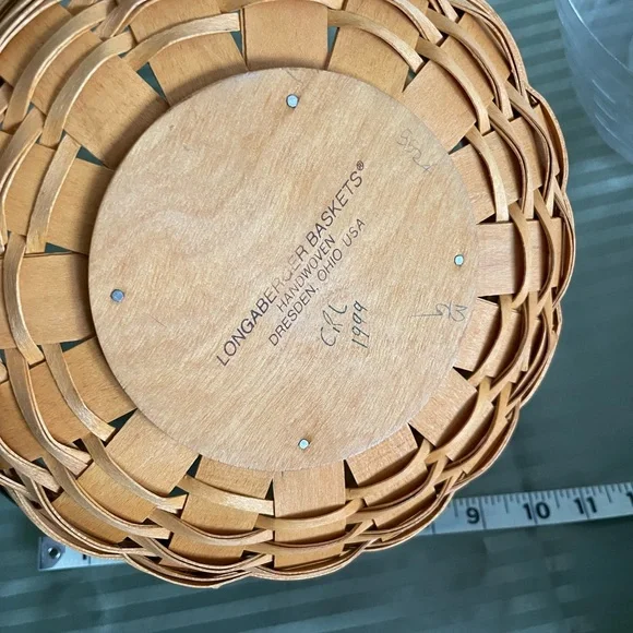 Longaberger Christmas Collection 1999 Popcorn Basket with Green Striped Liner - Picture 8 of 11